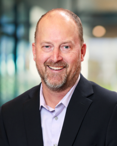 headshot Casey Bekkerus